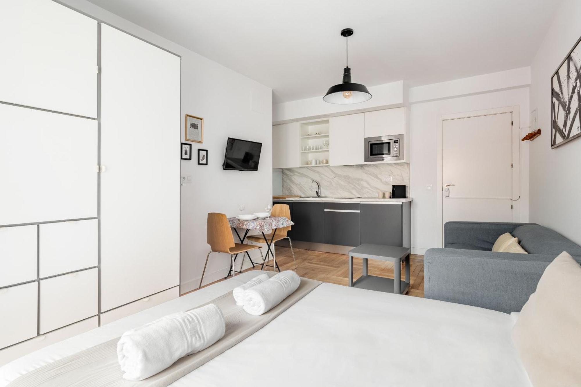 Charming Sol Studios Madrid Buitenkant foto